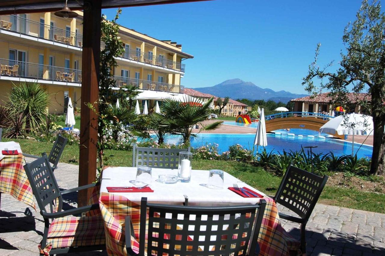 Apartamento Camping Bella Italia In Peschiera Del Garda - Gardasee Exterior foto